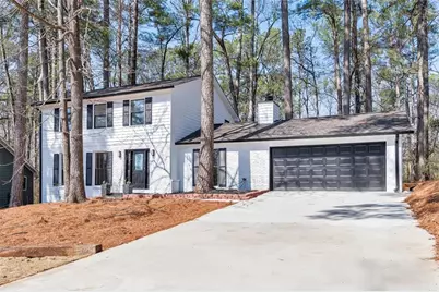 5112 Rocky Glen, Stone Mountain, GA 30088 - Photo 1