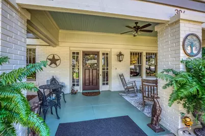 304 Edwards Street, Monroe, GA 30655 - Photo 7
