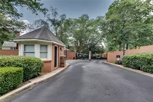 100 Mt Vernon Cir, Atlanta, GA 30338 - Photo 37