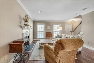 100 Mt Vernon Cir, Atlanta, GA 30338 - Photo 9