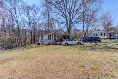 382 Dixie Red Avenue, Jefferson, GA 30549 - Photo 3