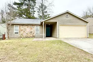 5370 Ridge Forest Dr, Stone Mountain, GA 30083 - Photo 1