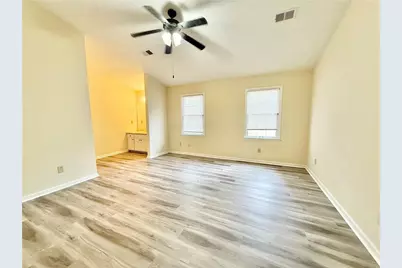 5370 Ridge Forest Drive, Stone Mountain, GA 30083 - Photo 9