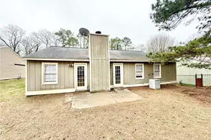 5370 Ridge Forest Dr, Stone Mountain, GA 30083 - Photo 19