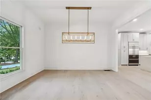 2355 Hopewell Plantation Dr, Alpharetta, GA 30004 - Photo 11