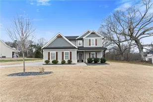 311 Webb Mdws Dr, Jefferson, GA 30549 - Photo 5