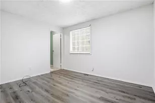 2080 Countydown Ln, Stone Mountain, GA 30088 - Photo 11