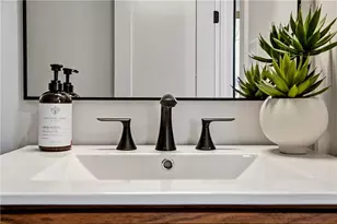 1180 Warfield St NW, Atlanta, GA 30318 - Photo 7