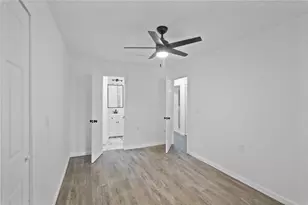 321 Henry Aaron Ave SW, Atlanta, GA 30310 - Photo 17