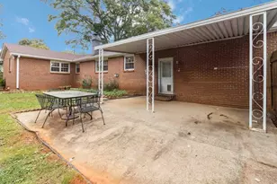 5524 Laurel Ln NW, Lilburn, GA 30047 - Photo 31