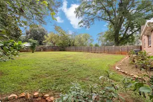 5524 Laurel Ln NW, Lilburn, GA 30047 - Photo 35