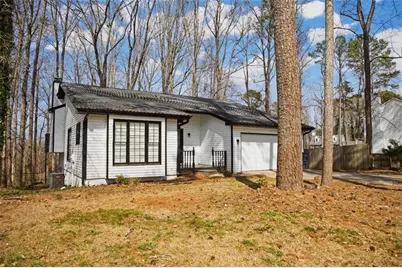 345 Deerwood Drive, Suwanee, GA 30024 - Photo 3