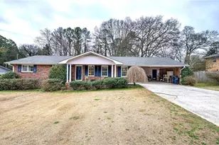 27 Oakdale Dr, Cartersville, GA 30120 - Photo 1