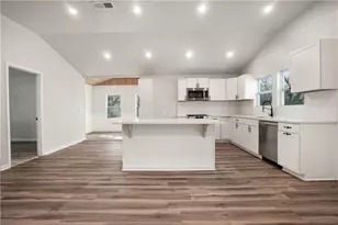 1004 Mapp St, Madison, GA 30650 - Photo 9