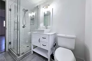 2400 Glenrock Dr, Decatur, GA 30032 - Photo 33