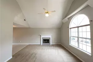 2690 Rambling Way, Lithonia, GA 30058 - Photo 11