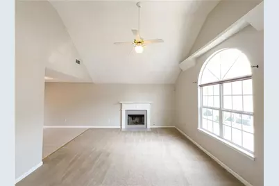 2690 Rambling Way, Lithonia, GA 30058 - Photo 3