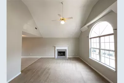 2690 Rambling Way, Lithonia, GA 30058 - Photo 11