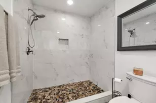 905 Heards Ferry Rd, Sandy Springs, GA 30328 - Photo 13