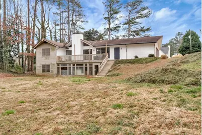 905 Heards Ferry Road, Sandy Springs, GA 30328 - Photo 15