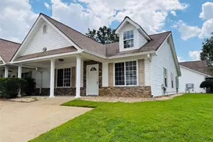 153 Crest Pointe, Bremen, GA 30110 - Photo 1