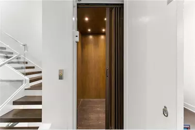 906 Lenox Boulevard NE, Atlanta, GA 30324 - Photo 13