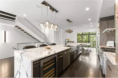 906 Lenox Boulevard NE, Atlanta, GA 30324 - Photo 7