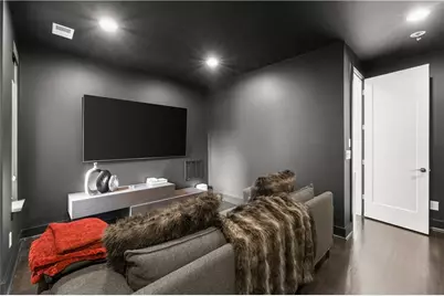 906 Lenox Boulevard NE, Atlanta, GA 30324 - Photo 19