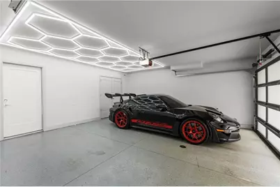 906 Lenox Boulevard NE, Atlanta, GA 30324 - Photo 37