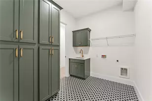 208 Knollwood Bnd, Canton, GA 30015 - Photo 19