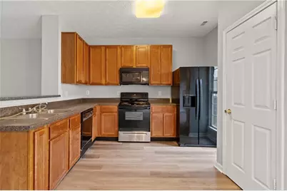 4138 High Park Lane, Atlanta, GA 30344 - Photo 11