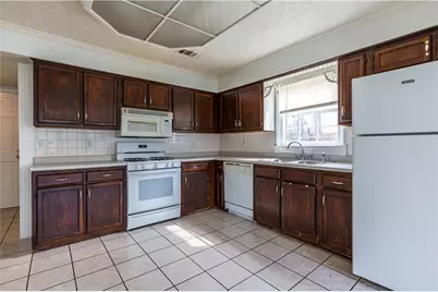 1330 Grayland Hills Trail, Lawrenceville, GA 30046 - Photo 7