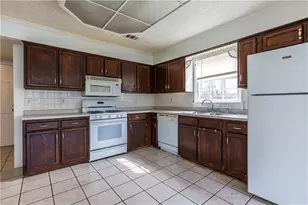 1330 Grayland Hills Trail, Lawrenceville, GA 30046 - Photo 7