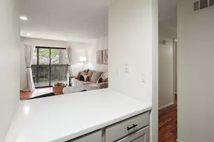 706 Cumberland Ct SE, Smyrna, GA 30080 - Photo 11