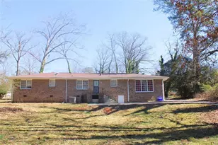 5943 Christopher Ln, Lithonia, GA 30058 - Photo 13