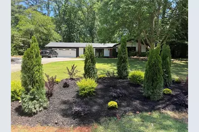 2485 Shallowford Road NE, Atlanta, GA 30345 - Photo 7
