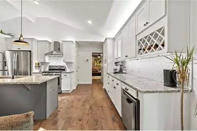 2485 Shallowford Road NE, Atlanta, GA 30345 - Photo 9