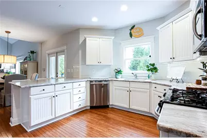 2074 Stone Pointe Drive NW, Kennesaw, GA 30152 - Photo 13