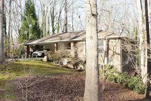 1146 Lakeshore Dr, Gainesville, GA 30501 - Photo 3