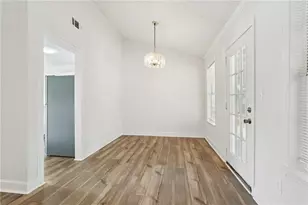 240 Plantation Glen Ct, Johns Creek, GA 30022 - Photo 7