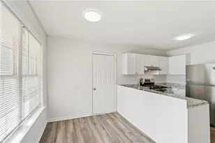 240 Plantation Glen Ct, Johns Creek, GA 30022 - Photo 13