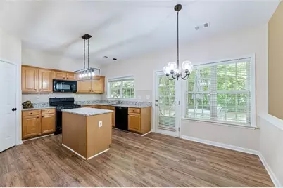 100 Hawnley Trace, Suwanee, GA 30024 - Photo 5