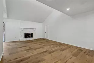 17 Rivercrest Dr, Riverdale, GA 30274 - Photo 5