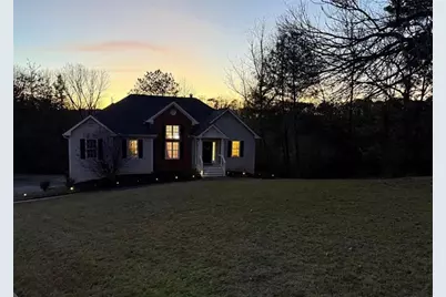 7002 Estates Court, Loganville, GA 30052 - Photo 11