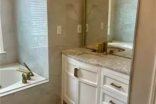 392 Brookwater Ct, Stone Mountain, GA 30087 - Photo 19