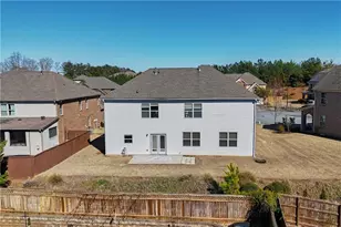 7770 Harbison Hollow Ln, Suwanee, GA 30024 - Photo 39