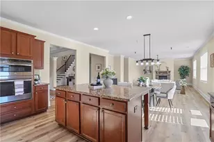 7770 Harbison Hollow Ln, Suwanee, GA 30024 - Photo 17