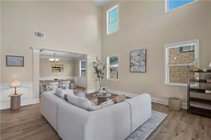 7770 Harbison Hollow Ln, Suwanee, GA 30024 - Photo 5