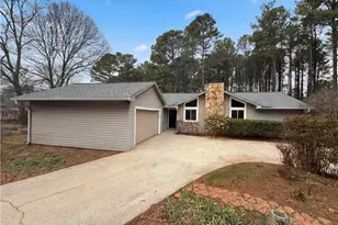 404 Pine Ridge Ct, Woodstock, GA 30188 - Photo 1
