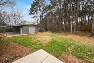 404 Pine Ridge Ct, Woodstock, GA 30188 - Photo 17